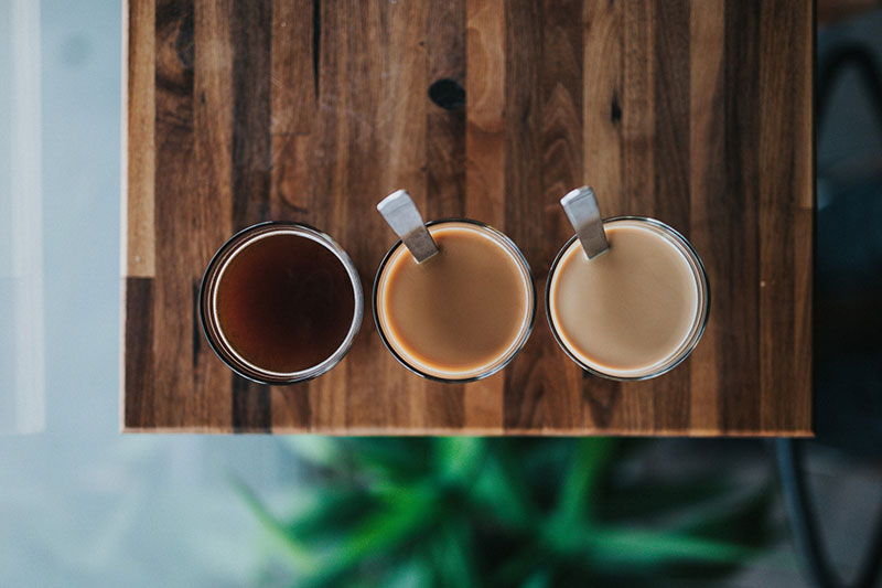 How many calories in tea with milk? - Californiateahouse.com