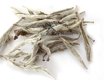 Organic Silver Needle